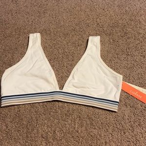 Colsie sports bra size L